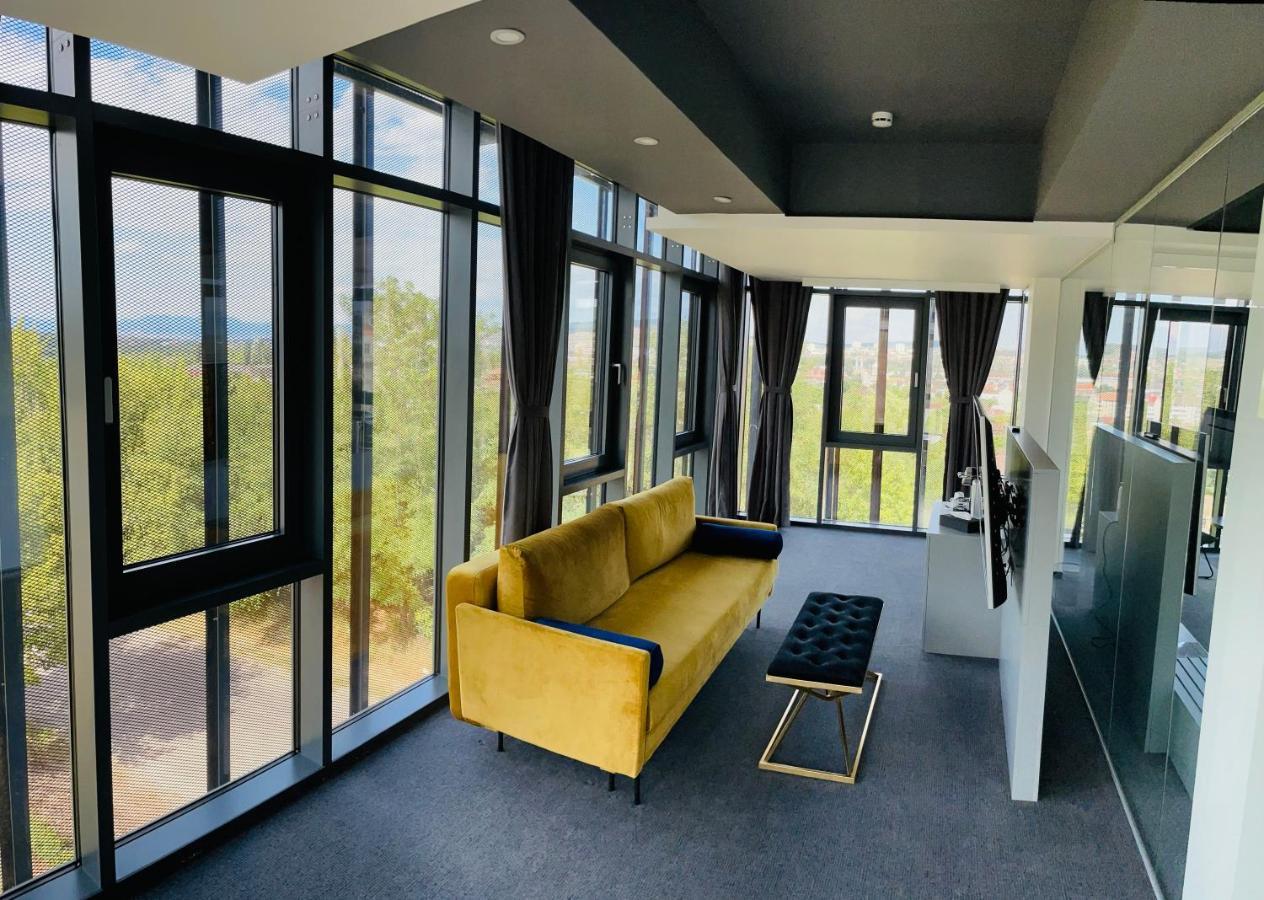 WERK Hotel&SPA Hunedoara Eksteriør billede