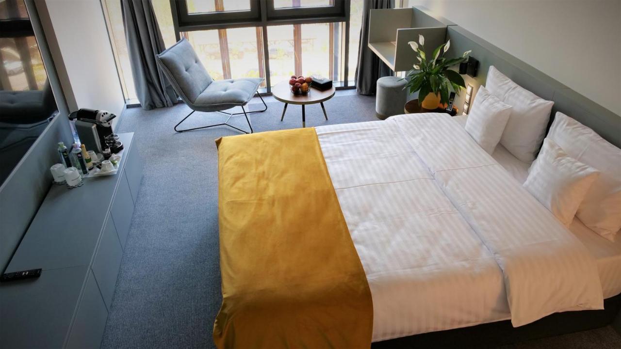 WERK Hotel&SPA Hunedoara Eksteriør billede