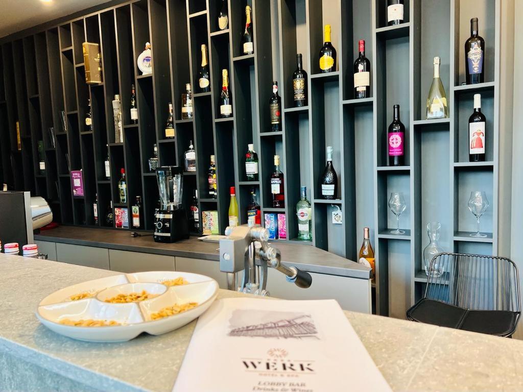 WERK Hotel&SPA Hunedoara Eksteriør billede