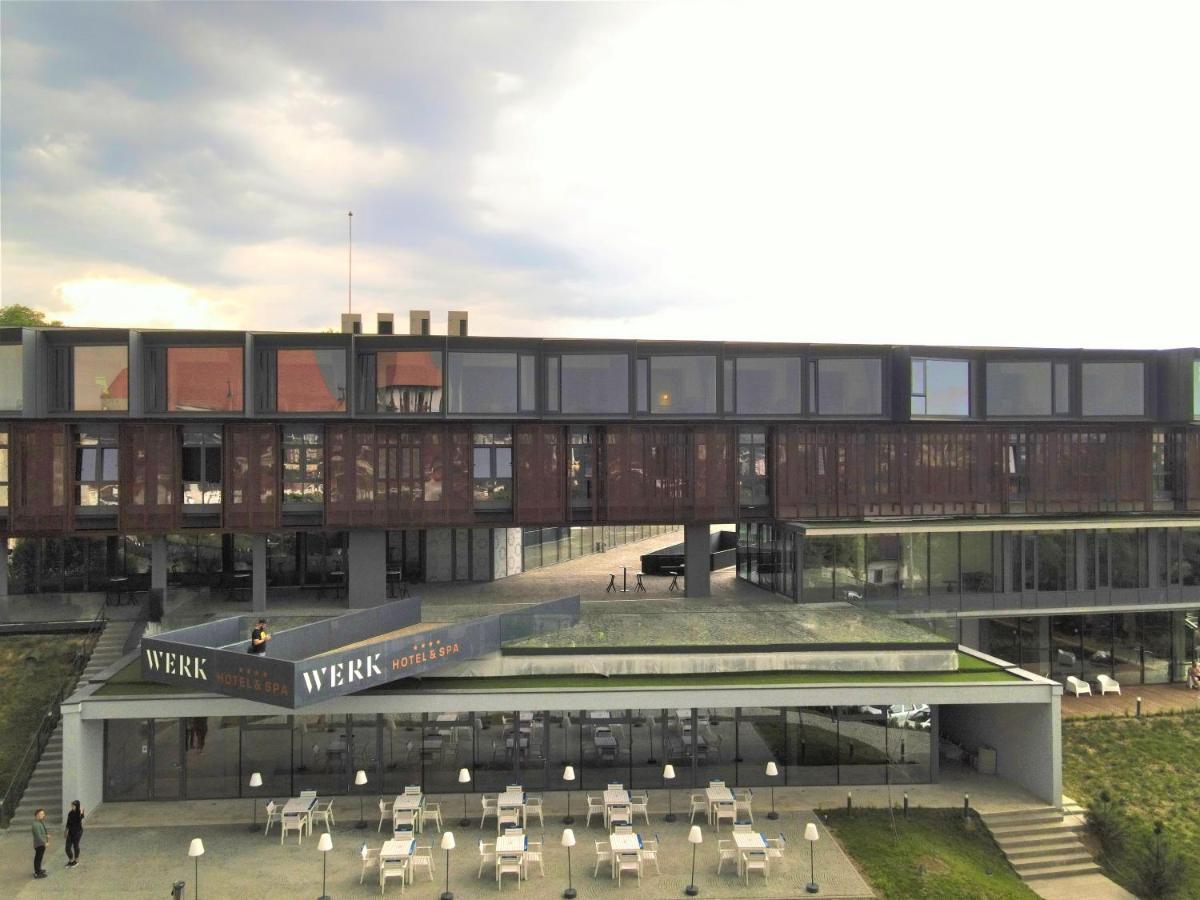 WERK Hotel&SPA Hunedoara Eksteriør billede